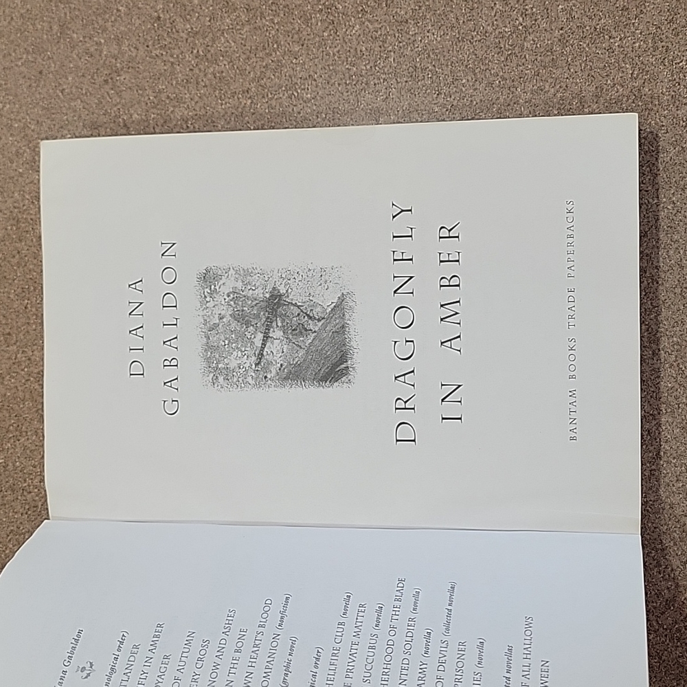 Outlander's Dragonfly in Amber Book!!! - Picture 4 of 8